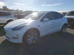 7SAYGDEE4NF394284 2022 TESLA MODEL Y