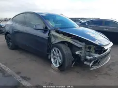 7SAYGDEE4NF395113 2022 TESLA MODEL Y