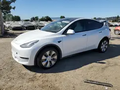7SAYGDEE4NF396648 2022 TESLA MODEL Y