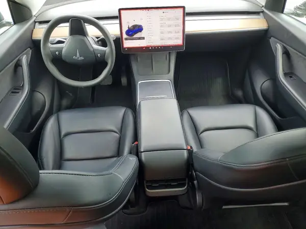 7SAYGDEE4NF426182 2022 TESLA MODEL Y - Image 8