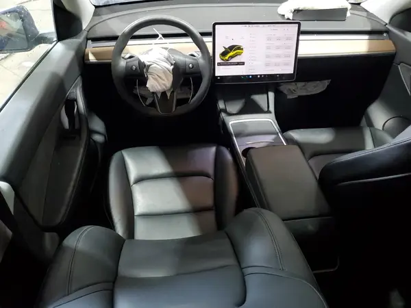 7SAYGDEE4NF426313 2022 TESLA MODEL Y - Image 8