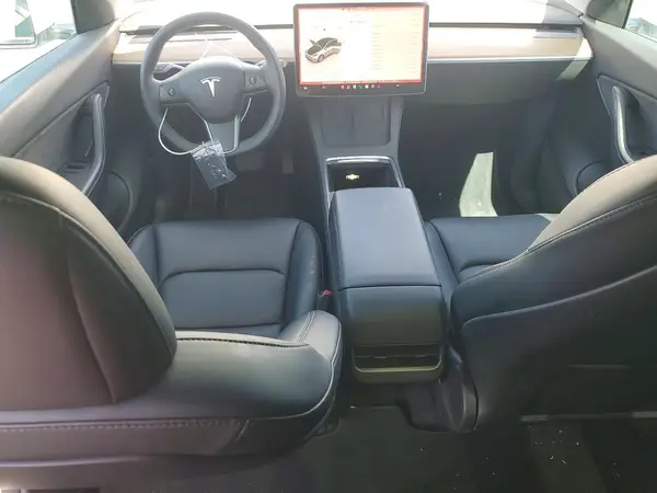 7SAYGDEE4NF434864 2022 TESLA MODEL Y - Image 8