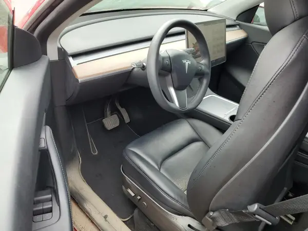 7SAYGDEE4NF436422 2022 TESLA MODEL Y - Image 8