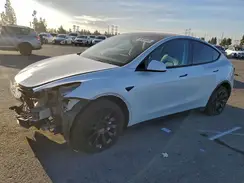7SAYGDEE4NF451177 2022 TESLA MODEL Y