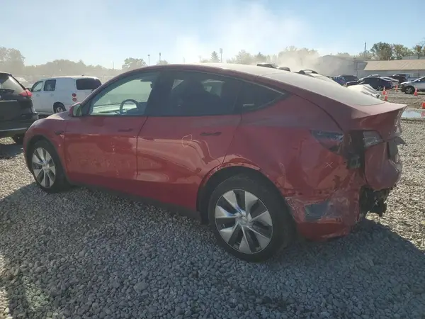 7SAYGDEE4NF461398 2022 TESLA MODEL Y - Image 2
