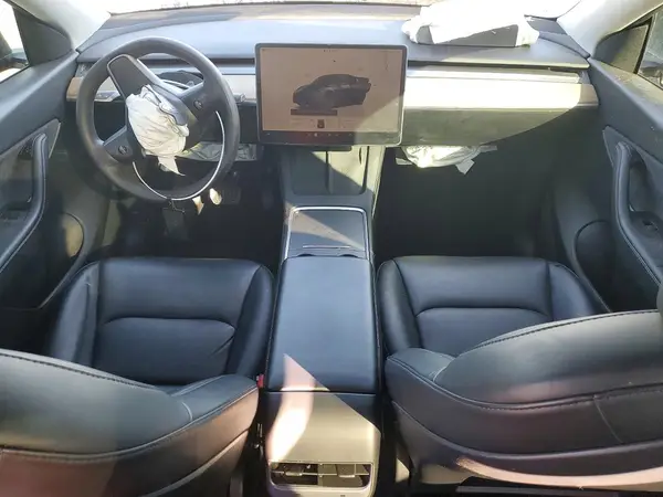 7SAYGDEE4NF481571 2022 TESLA MODEL Y - Image 8