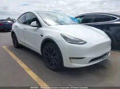 7SAYGDEE4NF496796 2022 TESLA MODEL Y