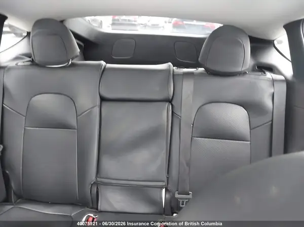 7SAYGDEE4NF496796 2022 TESLA MODEL Y - Image 8