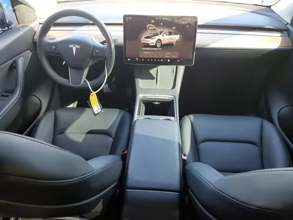 7SAYGDEE4NF512110 2022 TESLA MODEL Y - Image 8