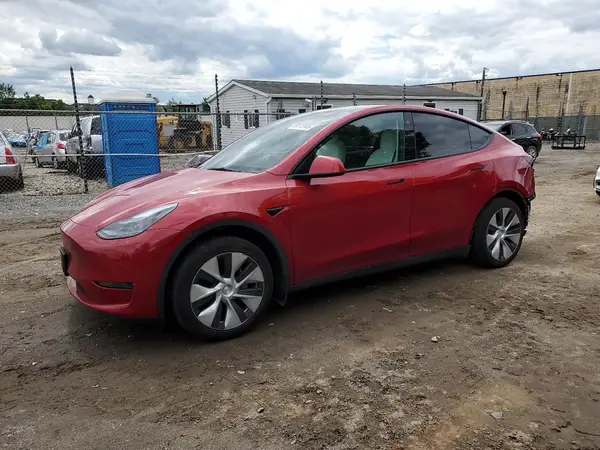 7SAYGDEE4NF515475 2022 TESLA MODEL Y - Image 1