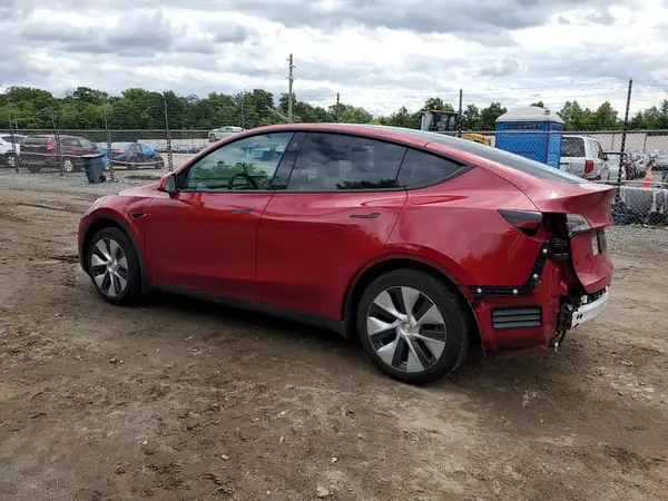 7SAYGDEE4NF515475 2022 TESLA MODEL Y - Image 2