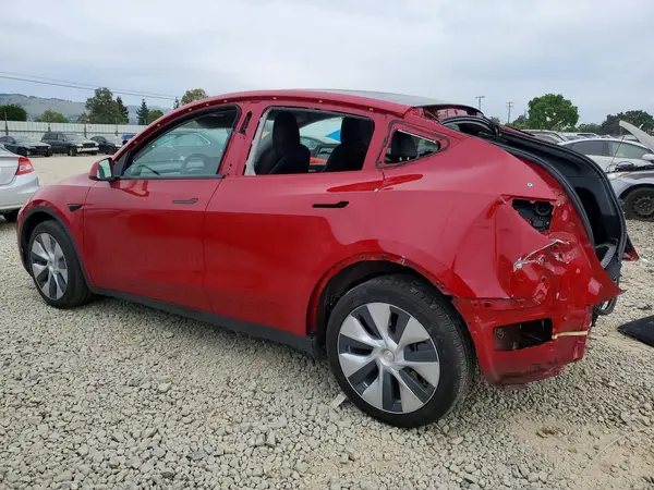 7SAYGDEE4NF518876 2022 TESLA MODEL Y - Image 2