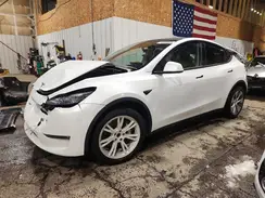 7SAYGDEE4NF531921 2022 TESLA MODEL Y