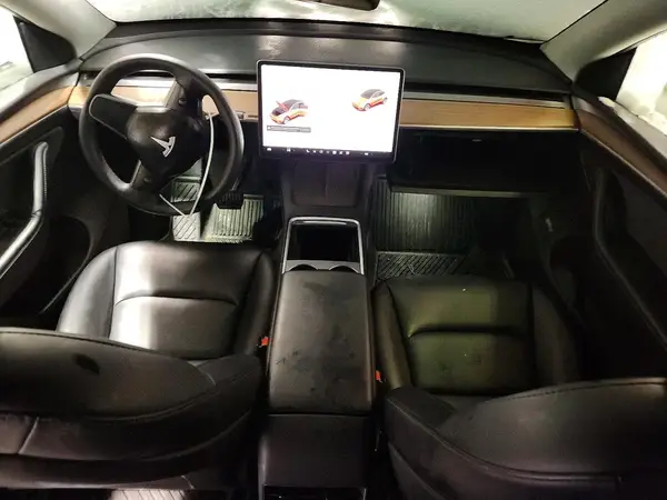 7SAYGDEE4NF531921 2022 TESLA MODEL Y - Image 8