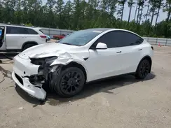 7SAYGDEE4NF535208 2022 TESLA MODEL Y