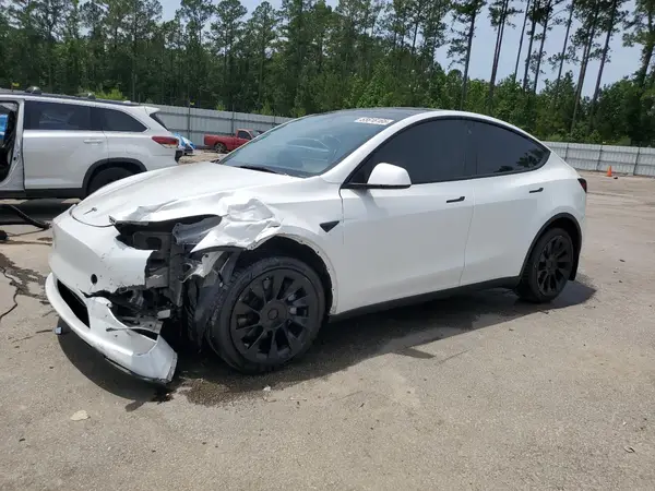 7SAYGDEE4NF535208 2022 TESLA MODEL Y - Image 1