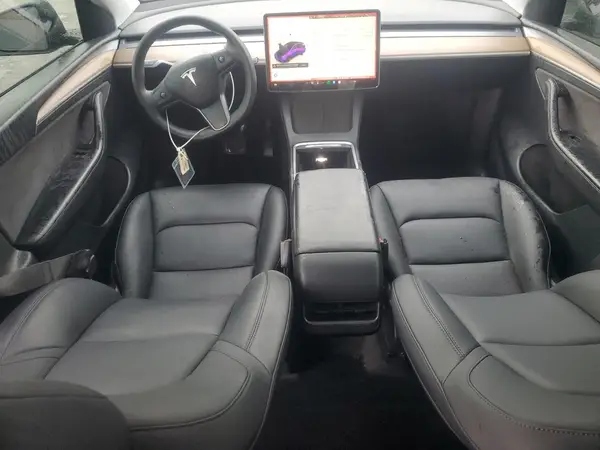 7SAYGDEE4NF559377 2022 TESLA MODEL Y - Image 8