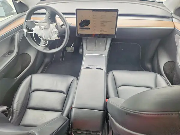 7SAYGDEE4NF571089 2022 TESLA MODEL Y - Image 8