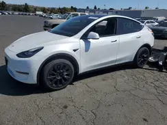 7SAYGDEE4NF573084 2022 TESLA MODEL Y