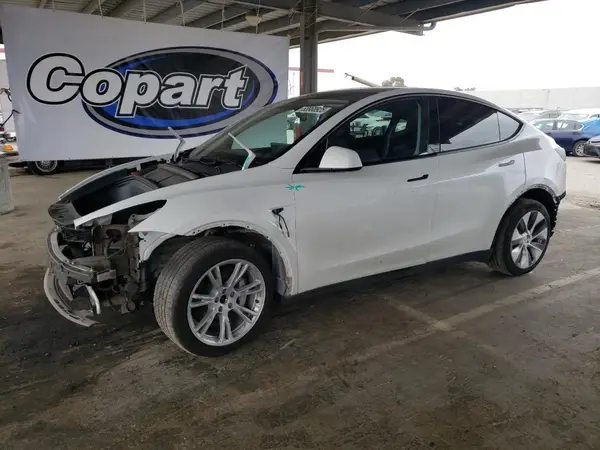 7SAYGDEE4NF576275 2022 TESLA MODEL Y - Image 1