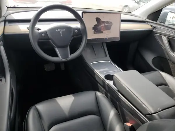 7SAYGDEE4PA034531 2023 TESLA MODEL Y - Image 8
