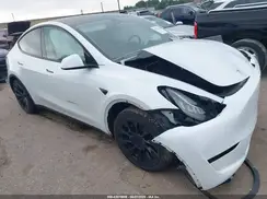 7SAYGDEE4PA044024 2023 TESLA MODEL Y