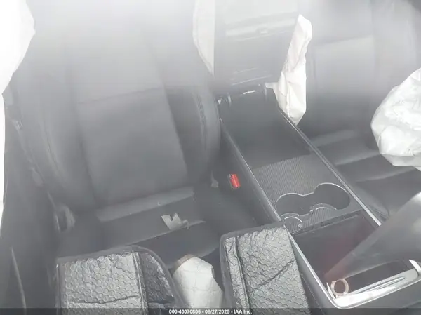 7SAYGDEE4PA044024 2023 TESLA MODEL Y - Image 8