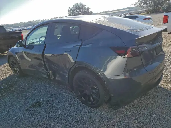 7SAYGDEE4PA044931 2023 TESLA MODEL Y - Image 2