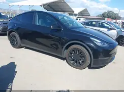 7SAYGDEE4PA045416 2023 TESLA MODEL Y