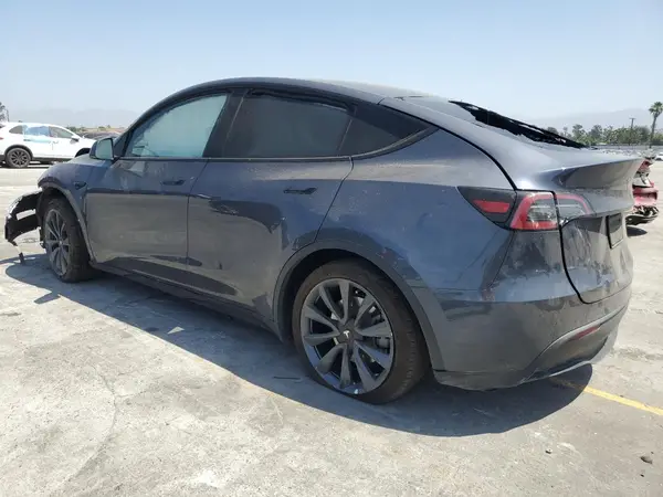 7SAYGDEE4PA052236 2023 TESLA MODEL Y - Image 2
