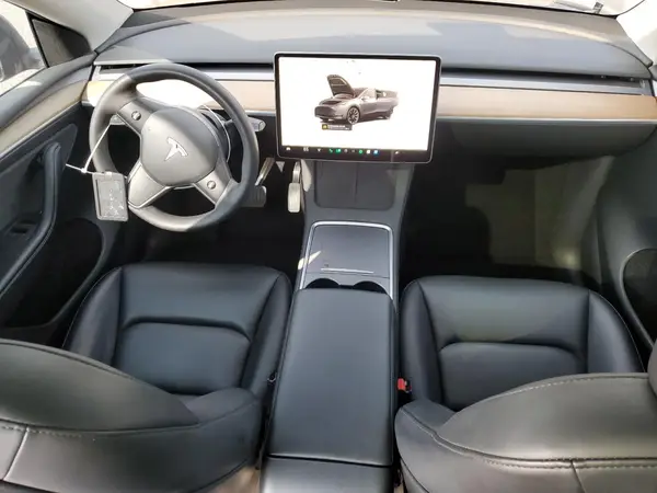 7SAYGDEE4PA057484 2023 TESLA MODEL Y - Image 8