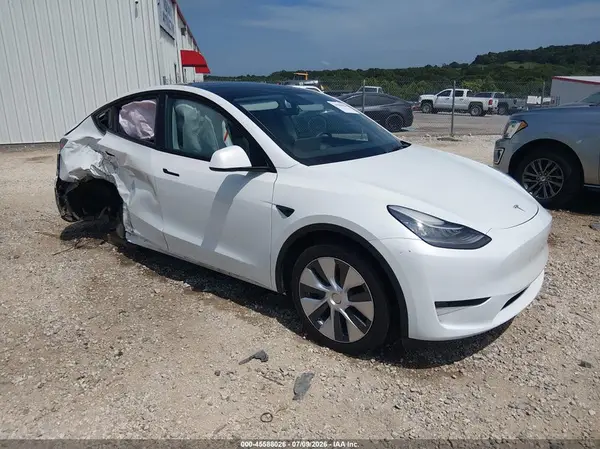 7SAYGDEE4PA060384 2023 TESLA MODEL Y - Image 1