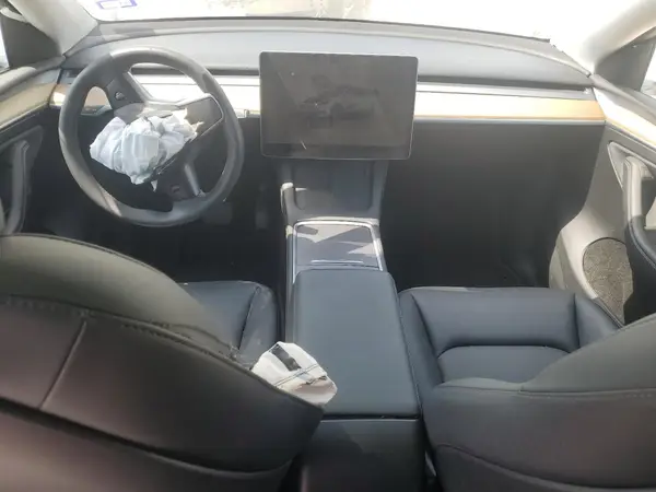 7SAYGDEE4PA064502 2023 TESLA MODEL Y - Image 8