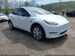 7SAYGDEE4PA065925 2023 TESLA MODEL Y