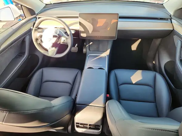 7SAYGDEE4PA066265 2023 TESLA MODEL Y - Image 8