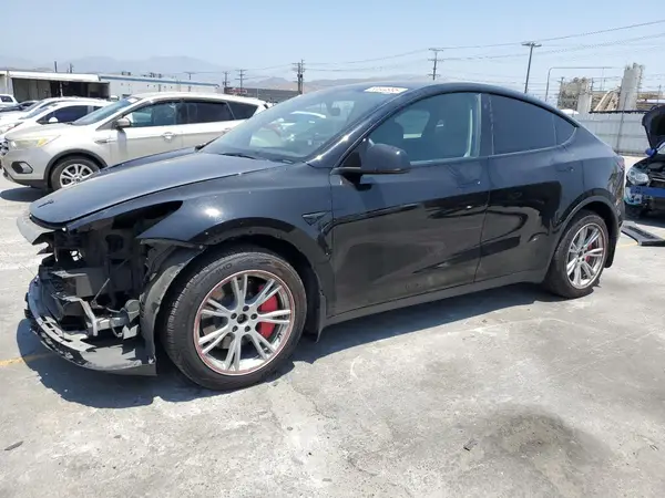 7SAYGDEE4PA067240 2023 TESLA MODEL Y - Image 1
