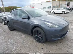 7SAYGDEE4PA068663 2023 TESLA MODEL Y