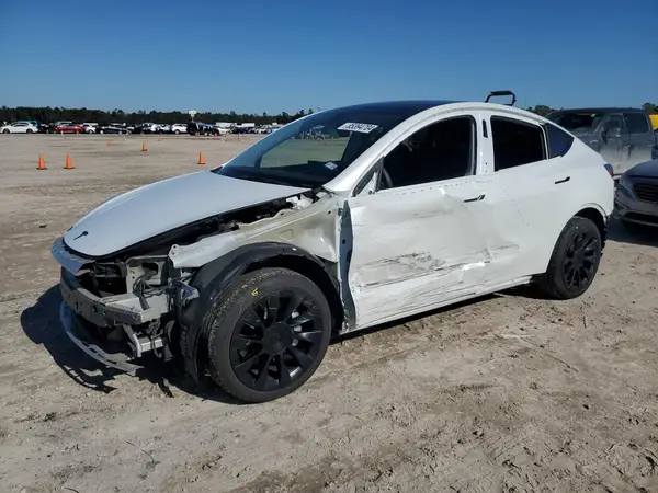 7SAYGDEE4PA071028 2023 TESLA MODEL Y - Image 1