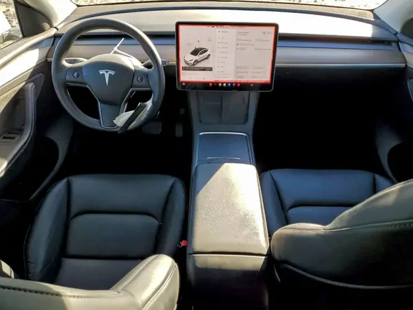 7SAYGDEE4PA074351 2023 TESLA MODEL Y - Image 8