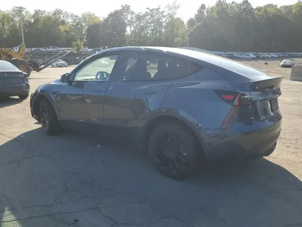 7SAYGDEE4PA079582 2023 TESLA MODEL Y - Image 2