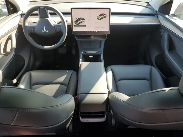 7SAYGDEE4PA079582 2023 TESLA MODEL Y - Image 8