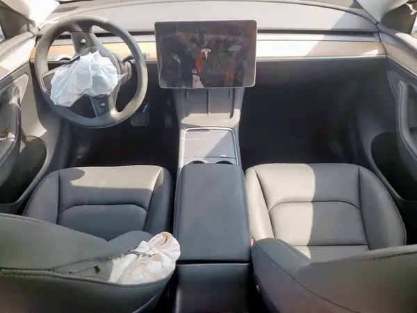 7SAYGDEE4PA080165 2023 TESLA MODEL Y - Image 8