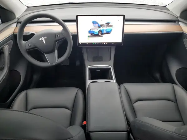 7SAYGDEE4PA086340 2023 TESLA MODEL Y - Image 8