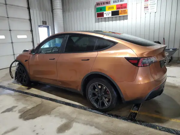 7SAYGDEE4PA099296 2023 TESLA MODEL Y - Image 2
