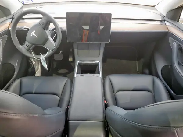 7SAYGDEE4PA104108 2023 TESLA MODEL Y - Image 8