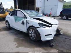 7SAYGDEE4PA107607 2023 TESLA MODEL Y