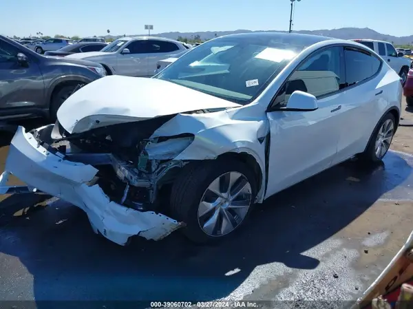 7SAYGDEE4PA108062 2023 TESLA MODEL Y - Image 2