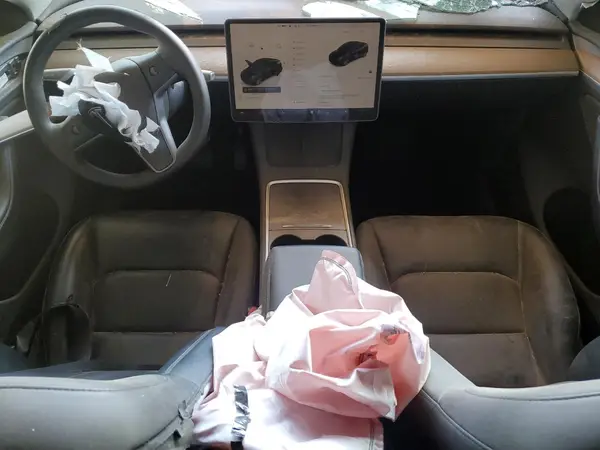 7SAYGDEE4PA114881 2023 TESLA MODEL Y - Image 8