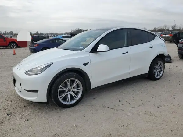 7SAYGDEE4PA115044 2023 TESLA MODEL Y - Image 1