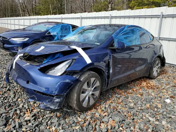 7SAYGDEE4PA115500 2023 TESLA MODEL Y - Image 1